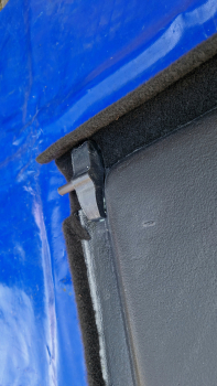 Hutablage VW Golf 2 schwarz mit Bezugsstoff