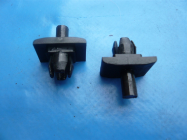 Preview: Kühlergrill Clipse Halterung 4 Stück