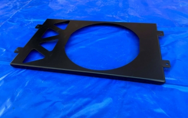 Lüfterblech / Lüfterzarge für 57 cm Netz Kühler