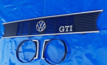 Chromgrill komplett mit GTI Zeichen