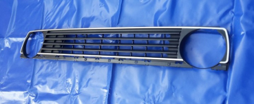 VW Jetta 2 Grill mit silberner Streifen ohne Emblem