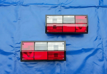 Rückleuchten T3 T 3 Bus Heckleuchten von 79-92  rot weiß