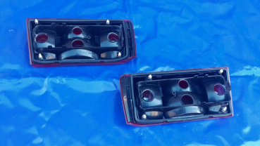 rote Rückleuchten (kurze Version) mit E-Nummer