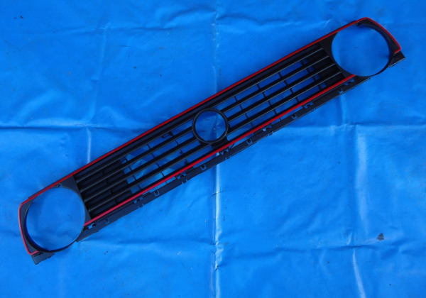 GTI VW Jetta 2 Grill ohne Emblem mit Aussparung