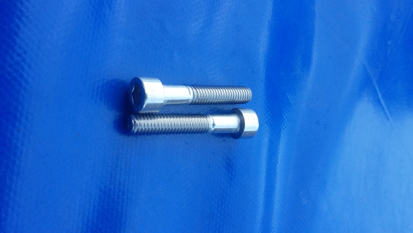 Th-Line, Modern Line u Classic Line Edelstahlschraube M6x35