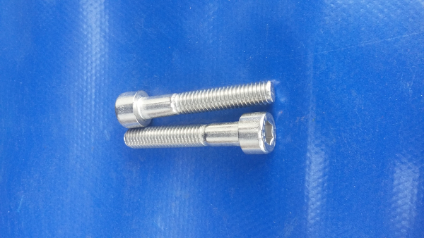 Th-Line, Modern Line u Classic Line Edelstahlschraube M6x35