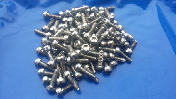 Titan-Schraube m7x24,5 für BBS Jubi RS 772 771 764 765 722 866 861 865