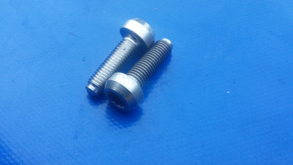 Titan-Schraube m7x24,5 für BBS Jubi RS 772 771 764 765 722 866 861 865