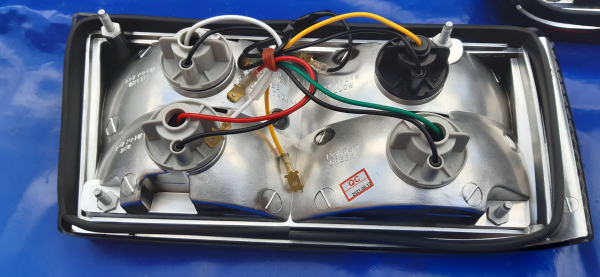 Rückleuchten KLarglas Schwarz/rot (kurz)