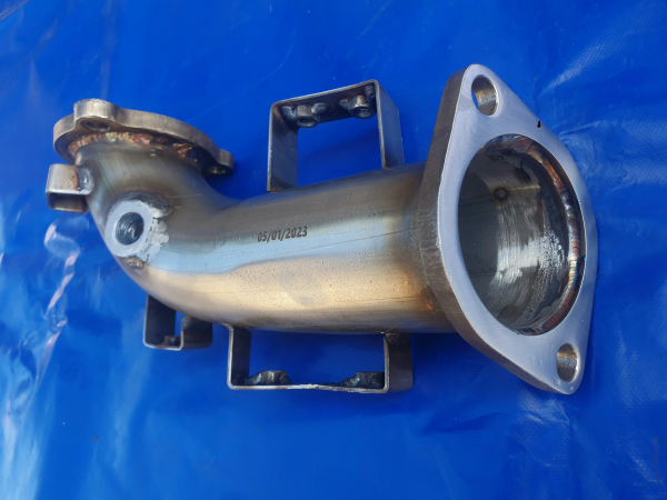 Kia Cee`d Pro Cee´d Hyundia I30 G4FJ Downpipe 70 mm mit 200er Zellerkat für 1,6 L Turbo 150 KW