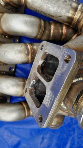 Turbokrümmer 2.8  3,2 L V6 24v R32