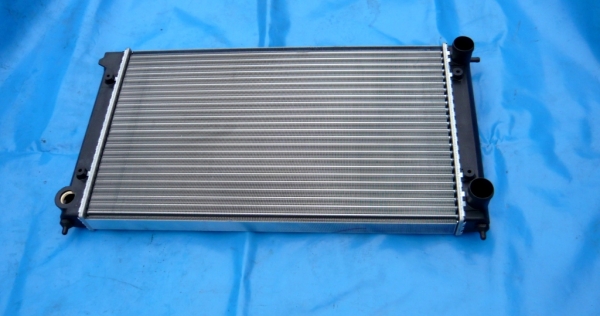 Wasserkühler für 1.5 -1.8 GTI und Diesel