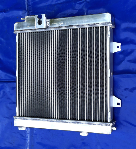 WASSERKÜHLER Aluminium BMW 3-ER E30 320 is M3 2.3 2.5 EVO