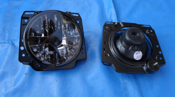 VW Jetta 2 Klarglas Scheinwerfer mit Fadenkreuz Black Magic