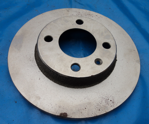 Bremsscheibe vorne VW Caddy 14D